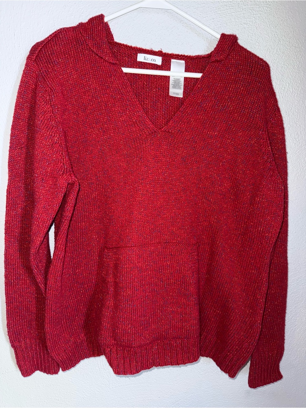 Liz Claiborne Hooded Speckled Red V-Neck Pullover with Kangaroo Pocket